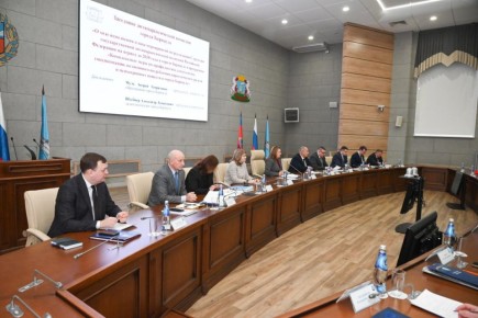 В администрации Барнаула прошло заседание антинаркотической комиссии города