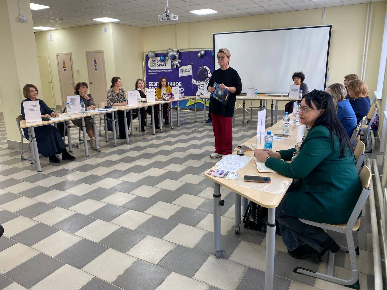 Брифинг «Неограниченные возможности для детей с особыми потребностями» Брифинг «Неограниченные возможности для детей с особыми потребностями»