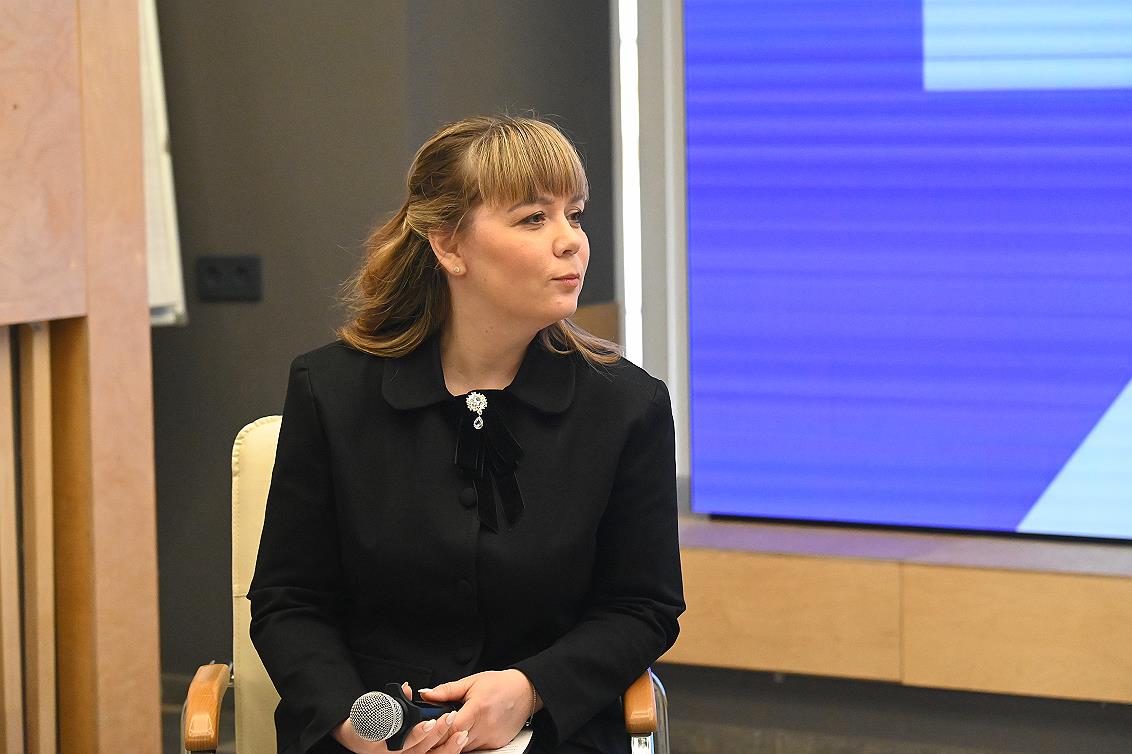 В Барнауле прошел первый молодежный форум «Будущее выбираешь ты» В Барнауле прошел первый молодежный форум «Будущее выбираешь ты»