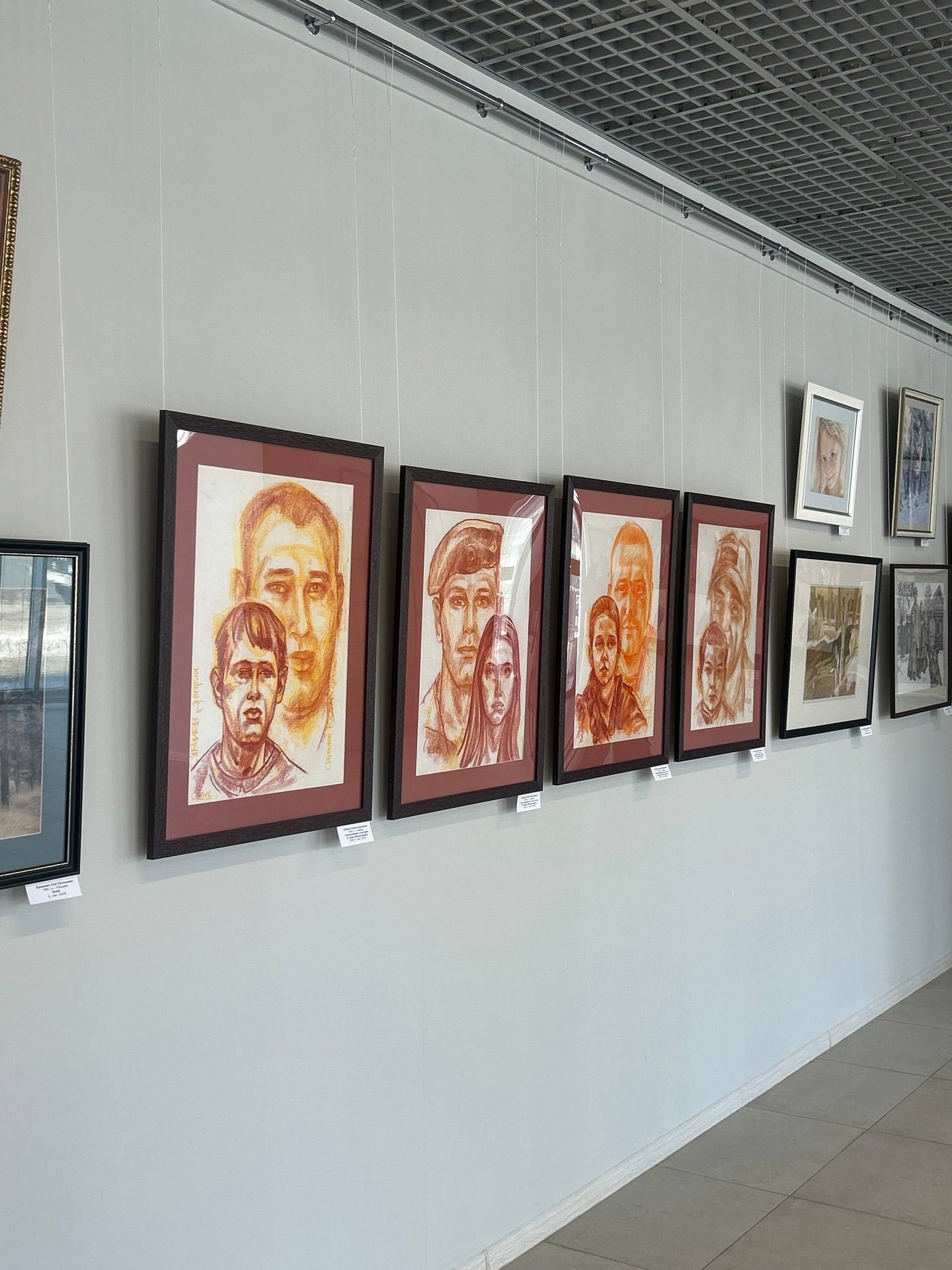 К 23 Февраля и 8 Марта: в Барнауле открыли выставку о мужском и женском мирах К 23 Февраля и 8 Марта: в Барнауле открыли выставку о мужском и женском мирах