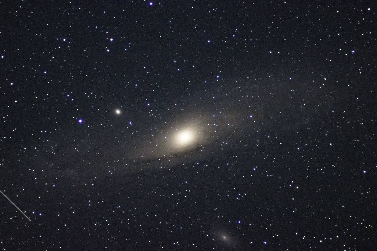 Барнаульский астрофотограф Константин Гончаров снял эффектную туманность "Розетка" Барнаульский астрофотограф Константин Гончаров снял эффектную туманность "Розетка"