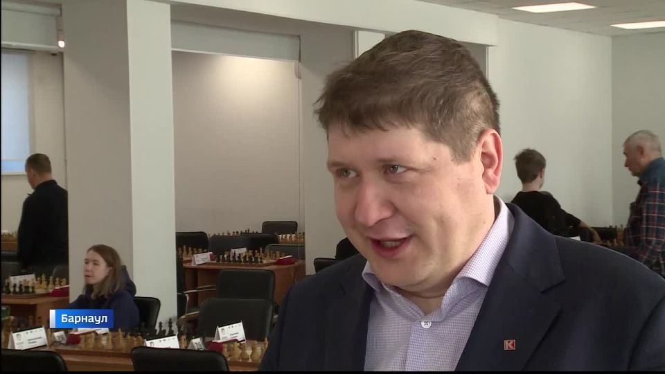 В Барнауле прошёл турнир памяти Рувима Кура – человека, с которого на Алтае начались шахматы