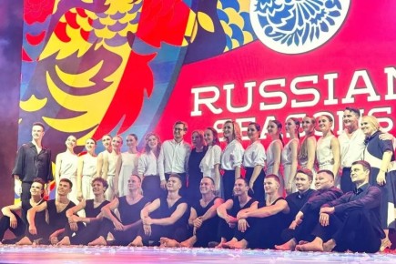 Виктор Томенко: Наш краевой молодежный ансамбль «Алтай» — в Таиланде принимает участие в мультижанровом фестивале «Русские сезоны»