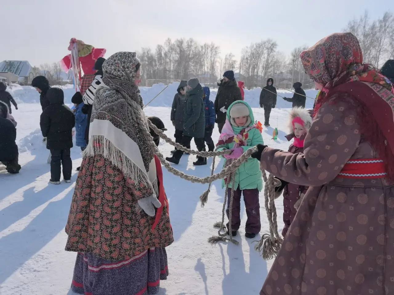 В селе Власиха прошел семейный праздник, посвященный проводам зимы В селе Власиха прошел семейный праздник, посвященный проводам зимы
