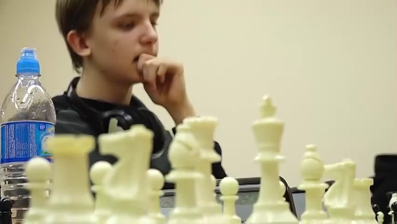 Белые начинают и выигрывают