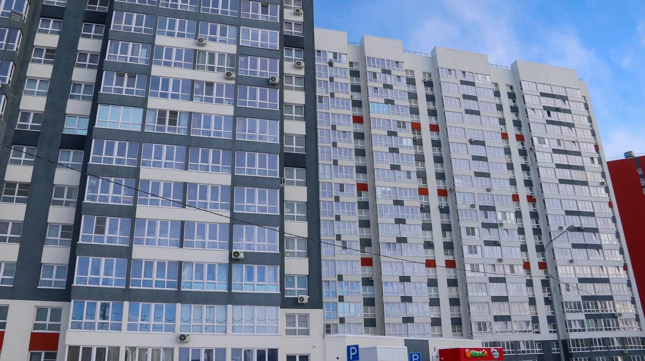 Поля и пустыри бывшей окраины Барнаула исчезают один за другим Поля и пустыри бывшей окраины Барнаула исчезают один за другим