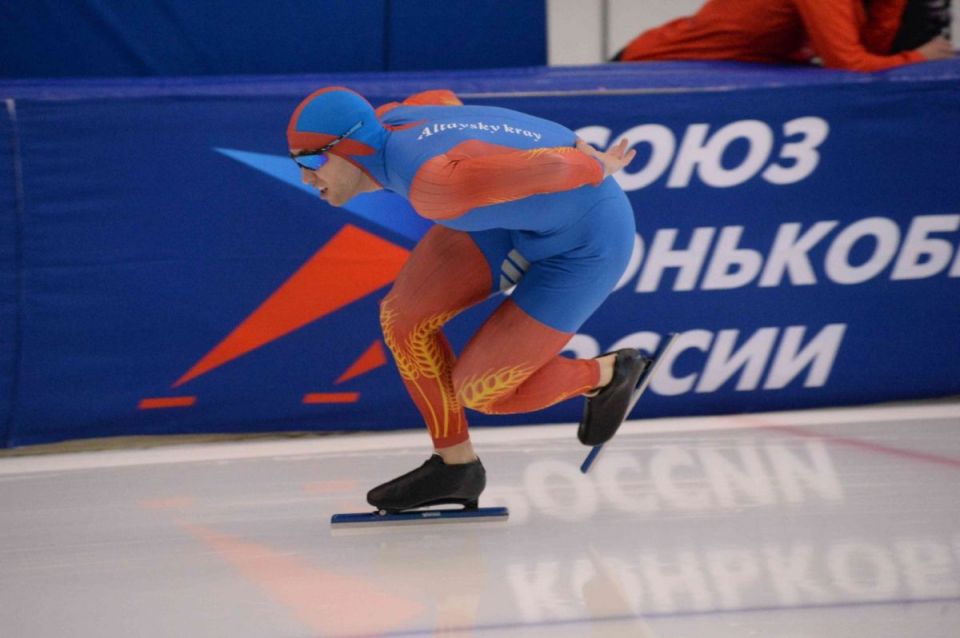 ��������� ����������� ������ �������� ���� ����������� ����� ������ ����������� 1000 ������