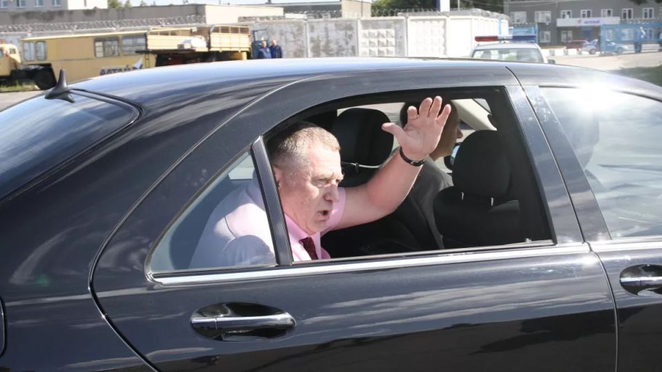 ����� �������� ���������� ������� ����� � ����� ��������� ������������