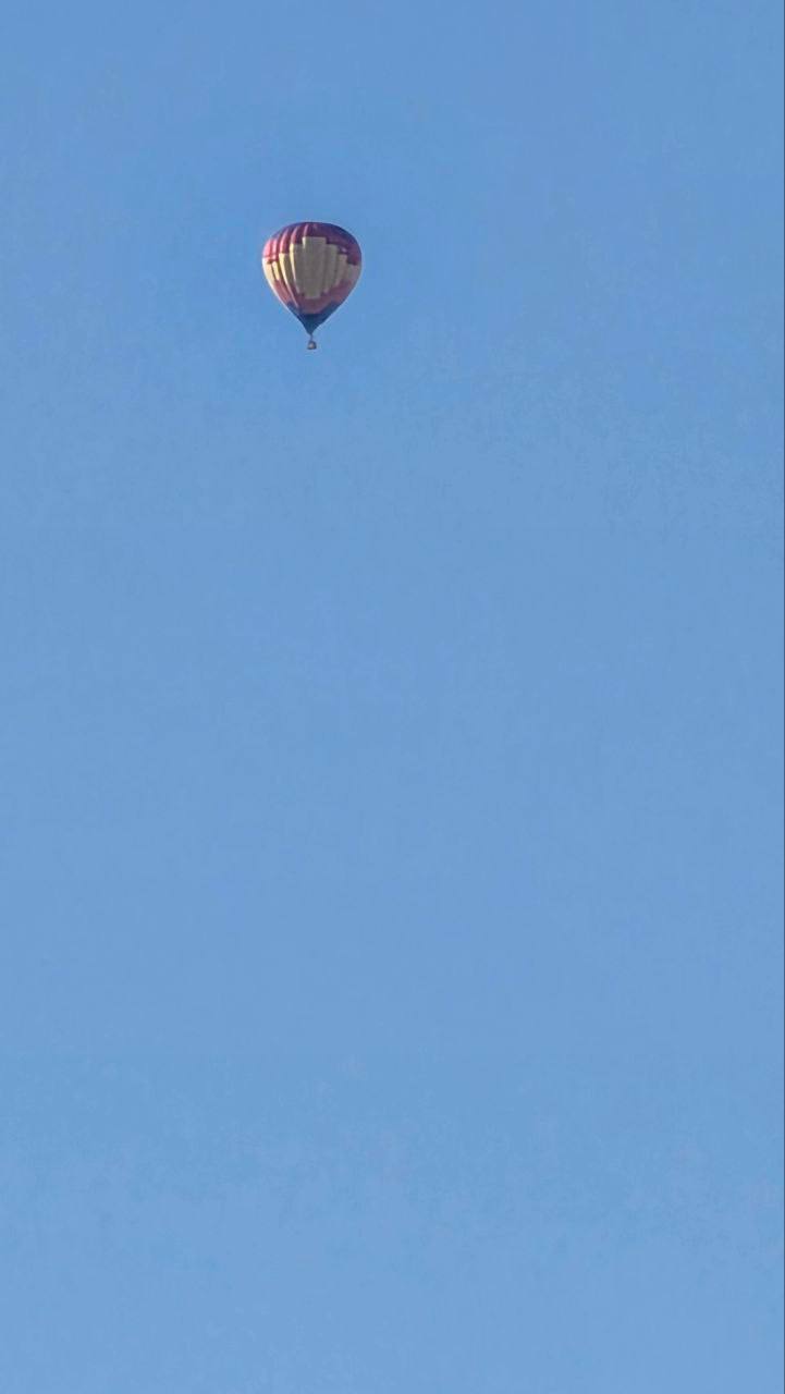 Барнаул, поднимите голову! Видите воздушный шар? Барнаул, поднимите голову! Видите воздушный шар?