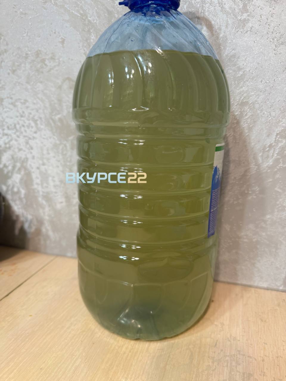 Оставшиеся без водоснабжения жители Благовещенки жалуются на подвоз грязной воды