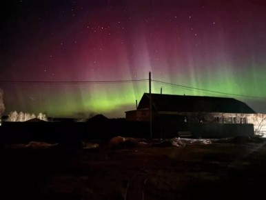 Полярные сияния наблюдали в ряде регионов России ночью 21 марта