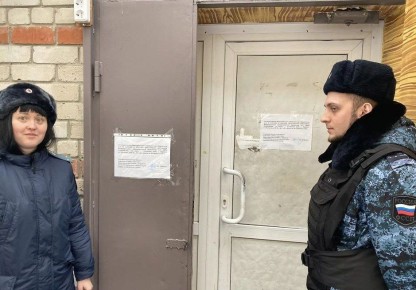 Антисанитарный рыбный павильон опечатали в Барнауле