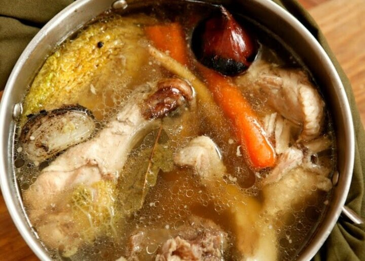 Секреты прозрачного бульона: три хитрости шеф-поваров