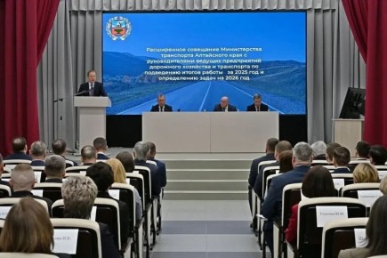 900 ���������� �����, 275 ��������� � ��������������� ���������: ��� ���������� � ���������� ��������