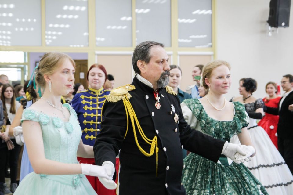 24 ������ � �������� ��������� "����������"