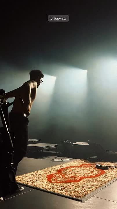 The Hatters ��������� � �������� 5 ������