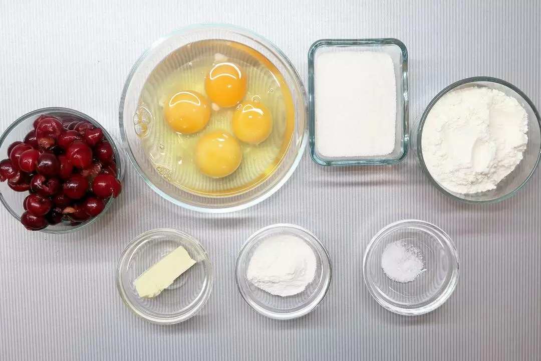 Вкусный пирог с вишней: легкий и быстрый рецепт для любителей сладкого