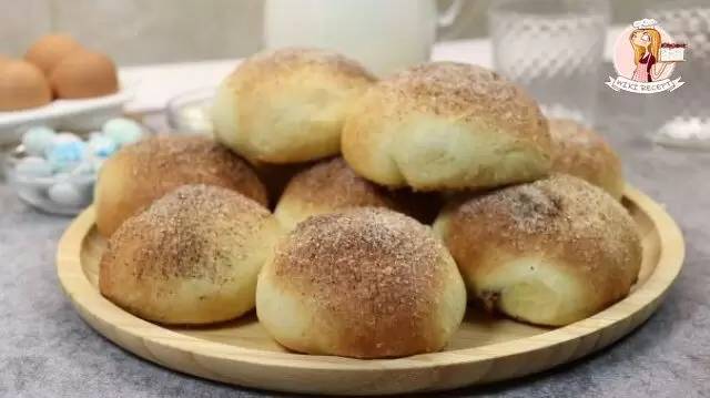 Бушующие вкусы Пасхи: восхитительные булочки с символом воскресения