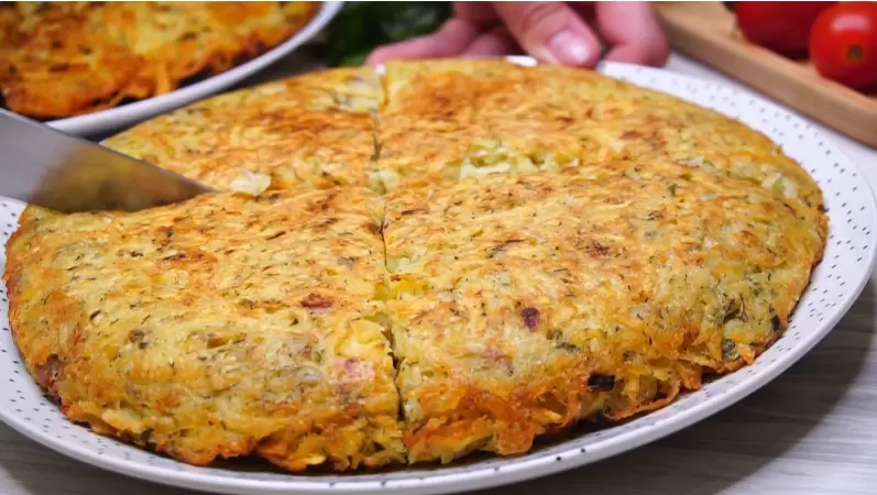 Картопляний пиріг на сковороді: смакота на кожен день