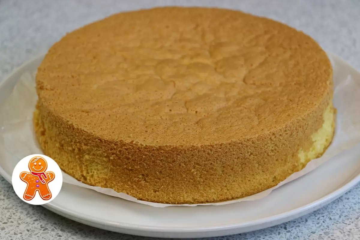 Как выбрать идеальный бисквит: секреты классического и обычного рецептов