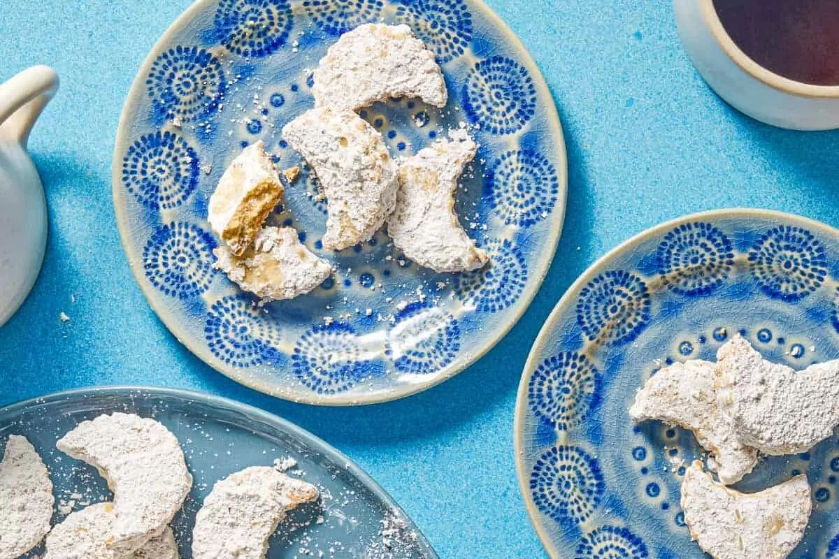 Как приготовить курабьедес: секреты греческого рождественского печенья