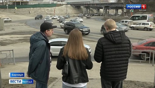 В чём причина вечных пробок на проспекте Строителей?