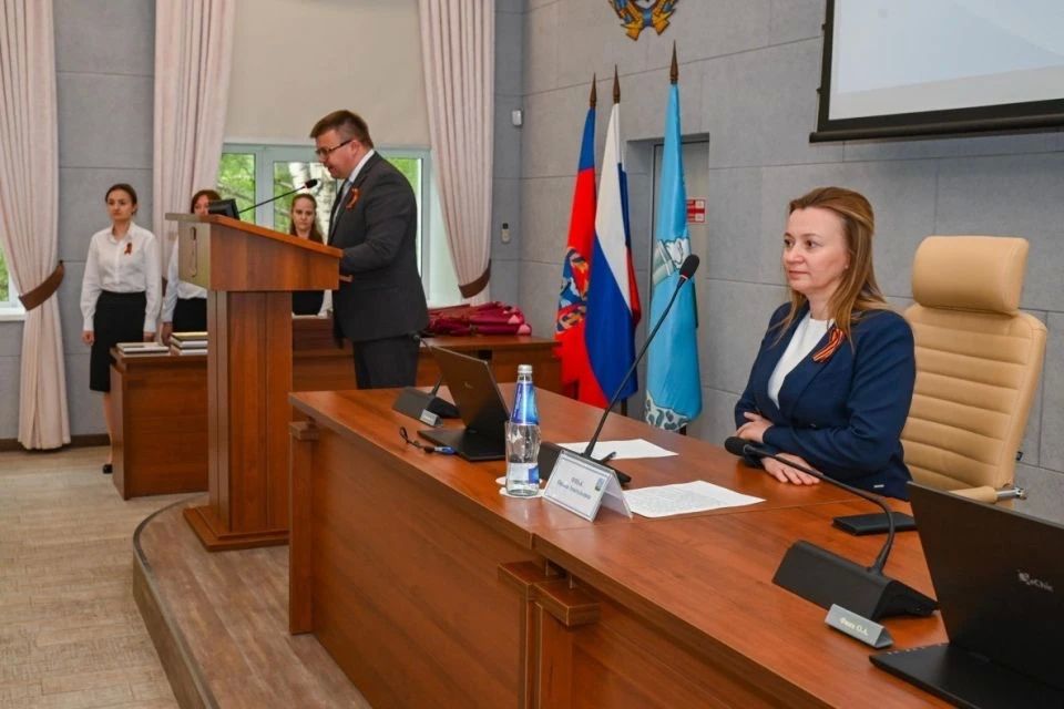 В мэрии Барнаула наградили семьи участников СВО и волонтеров