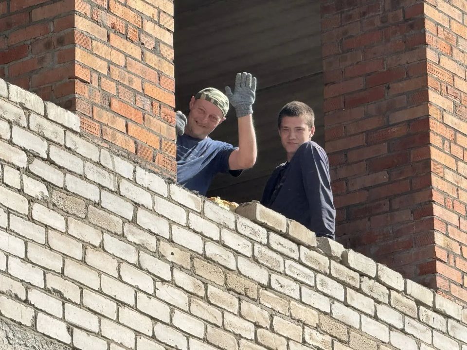 По решению Губернатора Виктора Томенко школа села Советское будет отремонтирована капитально По решению Губернатора Виктора Томенко школа села Советское будет отремонтирована капитально