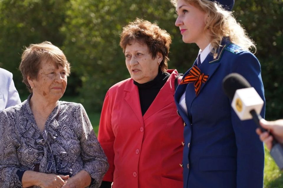 В преддверии 81-летия Победы в Великой Отечественной войне вышел на линию для перевозки пассажиров в городе Барнауле «Трамвай памяти» с передвижной экспозицией, посвященной защитникам нашей Родины В преддверии 81-летия Победы в Великой Отечественной войне вышел на линию для перевозки пассажиров в городе Барнауле «Трамвай памяти» с передвижной экспозицией, посвященной защитникам нашей Родины