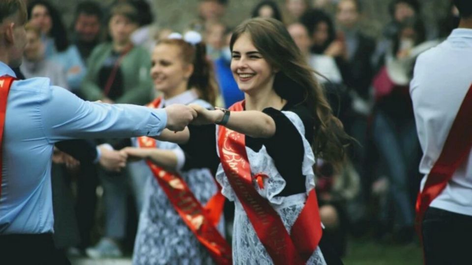 В Барнауле утвердили день проведения последних звонков — 26 мая