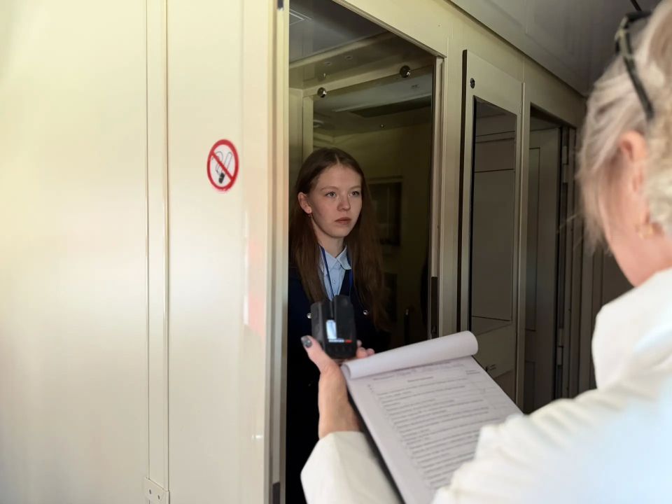 В Барнауле более 20 проводников борются за звание «Лучший по профессии» В Барнауле более 20 проводников борются за звание «Лучший по профессии»