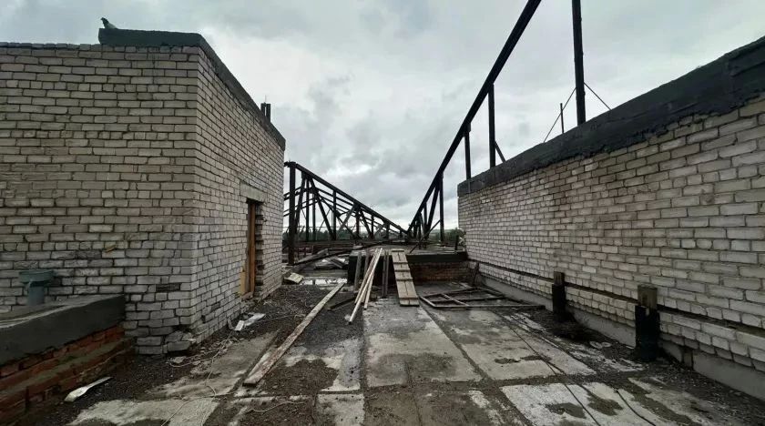 Директор организации похитил более 23 млн при реконструкции крыши в с. Советское