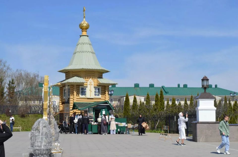 Село Дивеево — четвертый удел Богородицы и одна из главных святынь России Село Дивеево — четвертый удел Богородицы и одна из главных святынь России