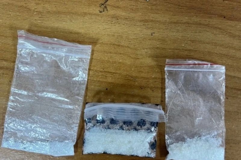 В Алтайском крае полицейскими задержана 35-летняя женщина за попытку сбыта крупной партии «синтетики» В Алтайском крае полицейскими задержана 35-летняя женщина за попытку сбыта крупной партии «синтетики»
