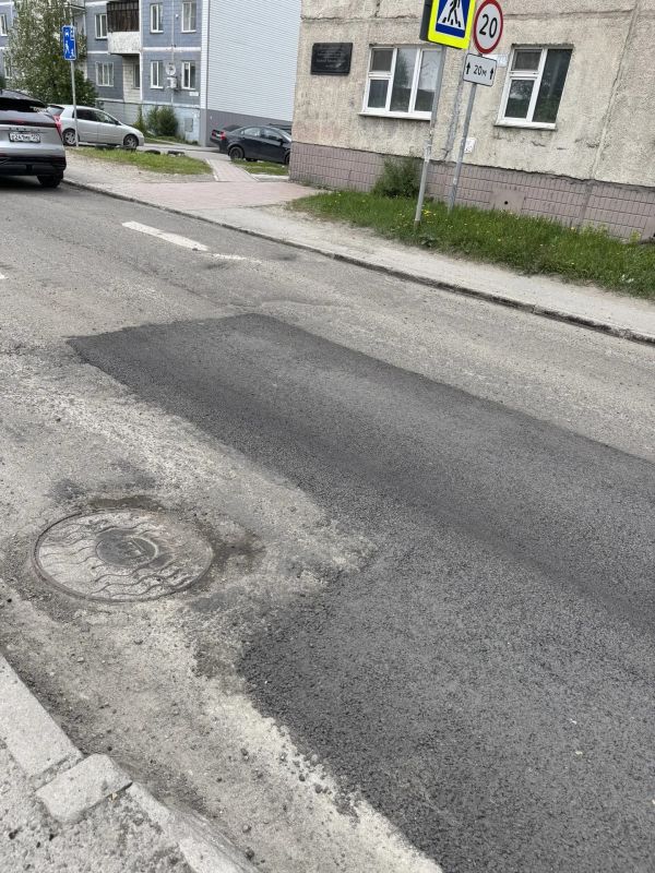 Барнауле отремонтировали переулок Ядринцева, который местные жители называли худшей дорогой в городе Барнауле отремонтировали переулок Ядринцева, который местные жители называли худшей дорогой в городе