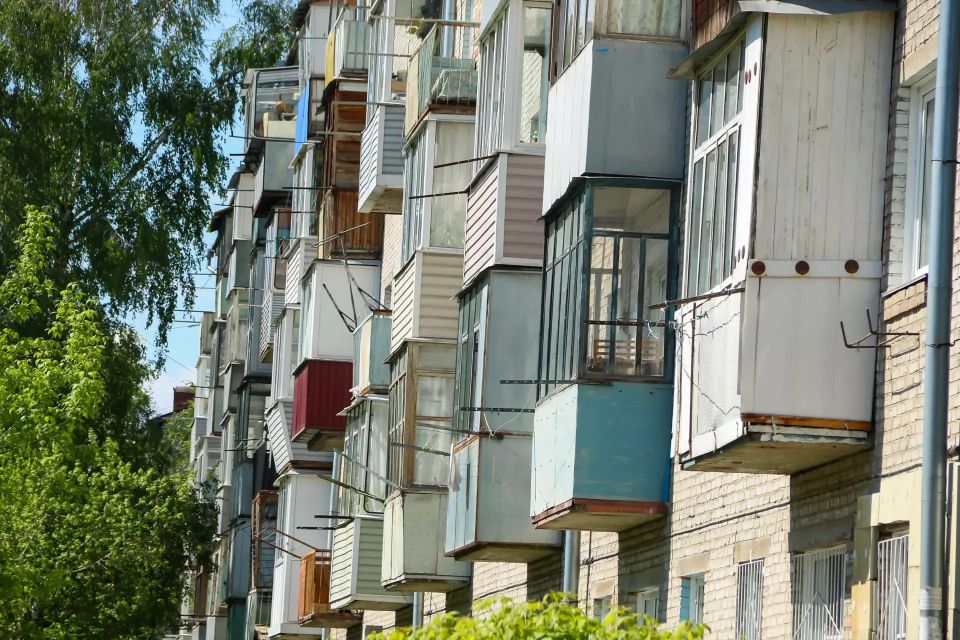 Квартира с ремонтом в хрущевке в Барнауле сегодня стоит от 4,5 млн рублей, без ремонта — от 4 млн Квартира с ремонтом в хрущевке в Барнауле сегодня стоит от 4,5 млн рублей, без ремонта — от 4 млн
