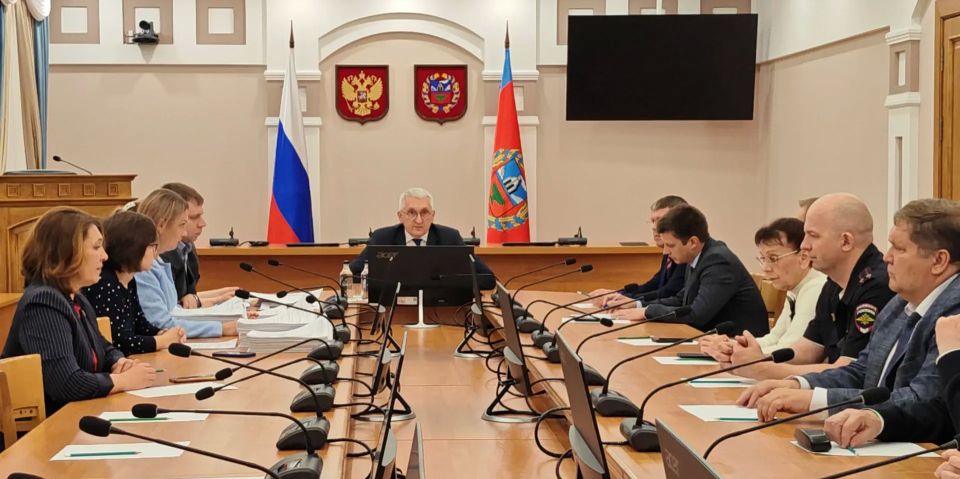 В Правительстве Алтайского края состоялось заседание наградной комиссии