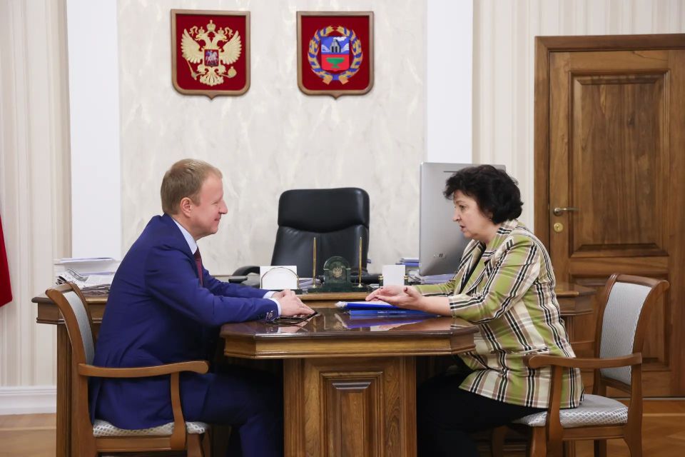 Виктор Томенко: Работа с парламентскими партиями — важная задача для всего правительства края Виктор Томенко: Работа с парламентскими партиями — важная задача для всего правительства края