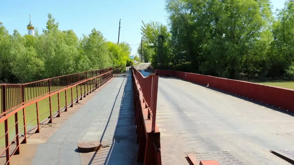 Совсем скоро начнётся ремонт понтонного моста в барнаульском микрорайоне Затон Совсем скоро начнётся ремонт понтонного моста в барнаульском микрорайоне Затон