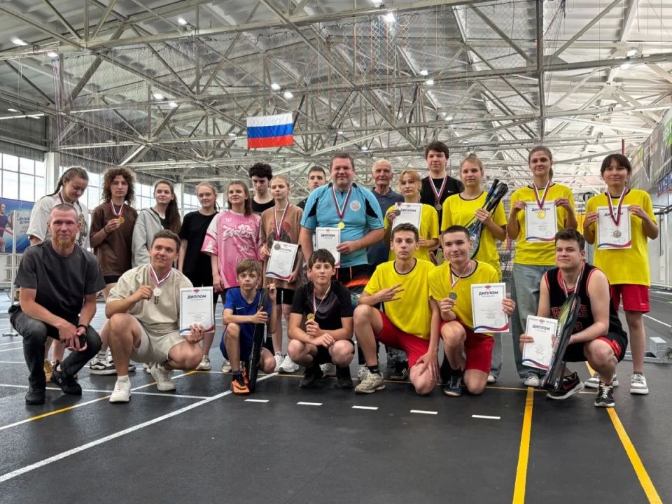 В манеже АлтГТУ состоялись краевые соревнования по бадминтону (спорт глухих)