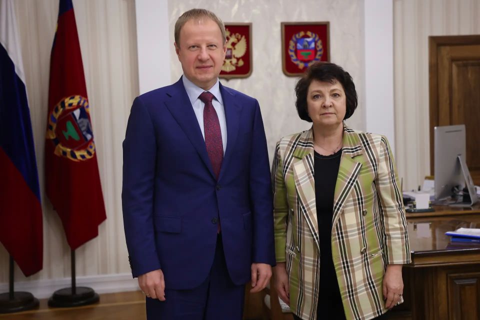 Виктор Томенко: Работа с парламентскими партиями — важная задача для всего правительства края