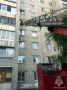 В Новоалтайске спасатели МЧС помогли перепуганной женщине, чей ребенок случайно оказался заперт в квартире