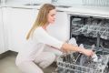 10 кухонных предметов, которые не стоит мыть в посудомоечной машине