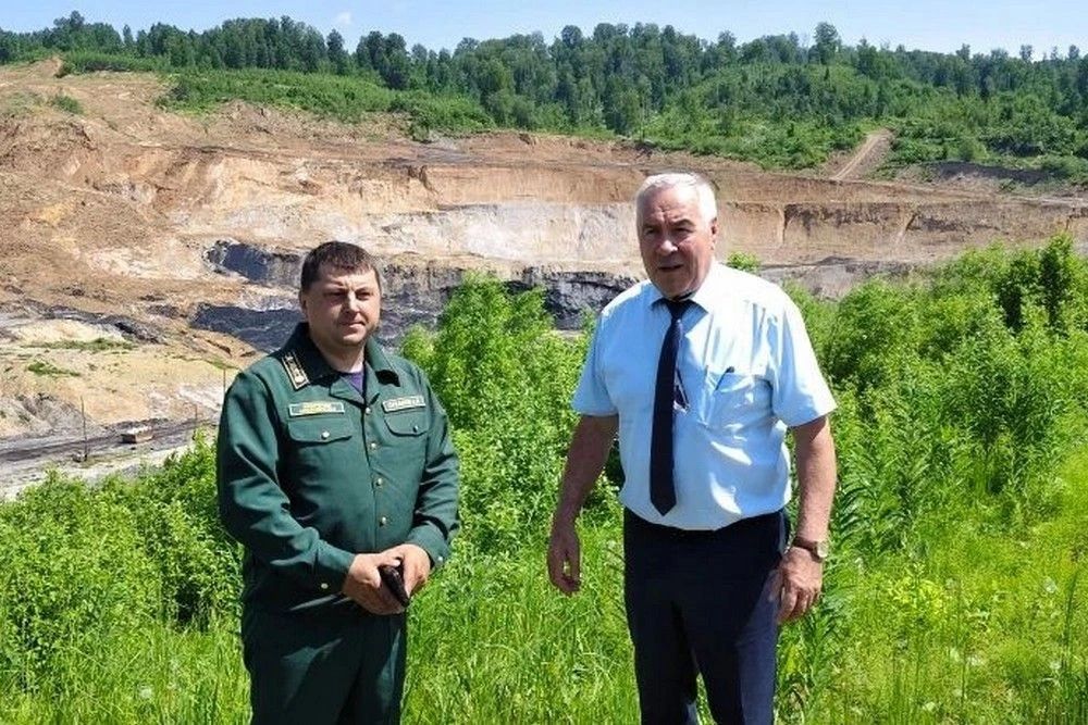 Депутаты АКЗС помогли остановить варварскую добычу золота в Алтайском крае Депутаты АКЗС помогли остановить варварскую добычу золота в Алтайском крае