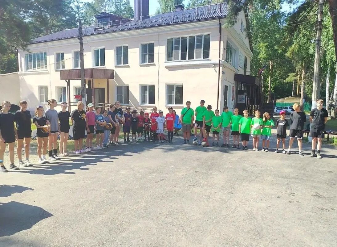 В Бийске прошла дворовая спартакиада В Бийске прошла дворовая спартакиада