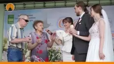 В «Центральном» парке Барнаула провели праздничное мероприятие, посвящённое Дню семьи, любви и верности