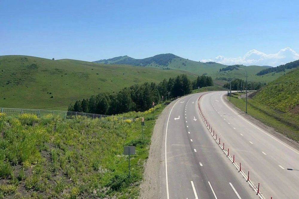 С начала года в российских регионах отремонтировали 1,3 тыс