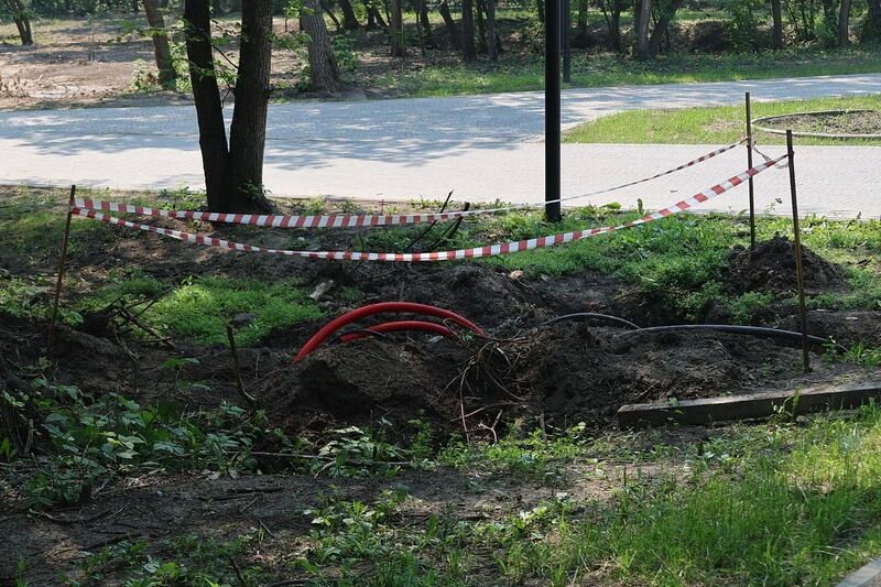 В Барнауле продолжают преображать зеленую зону между улицами Ленинградской, Энтузиастов и Антона Петрова, известную горожанам как бывший парк имени В.И. Ленина В Барнауле продолжают преображать зеленую зону между улицами Ленинградской, Энтузиастов и Антона Петрова, известную горожанам как бывший парк имени В.И. Ленина