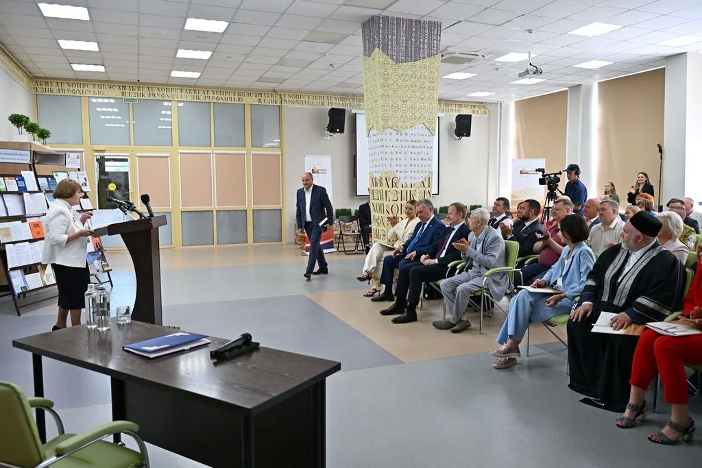 Председателем Общественной палаты Алтайского края избран Сергей Приб Председателем Общественной палаты Алтайского края избран Сергей Приб