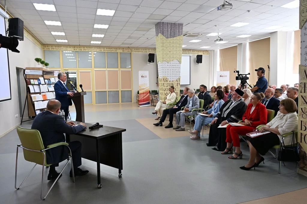 Председателем Общественной палаты Алтайского края избран Сергей Приб Председателем Общественной палаты Алтайского края избран Сергей Приб